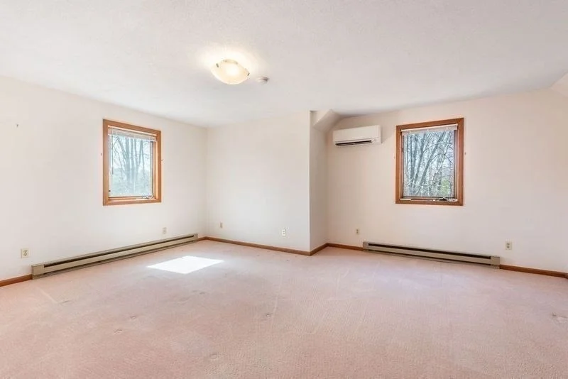 Photo of 27 Emily Ln