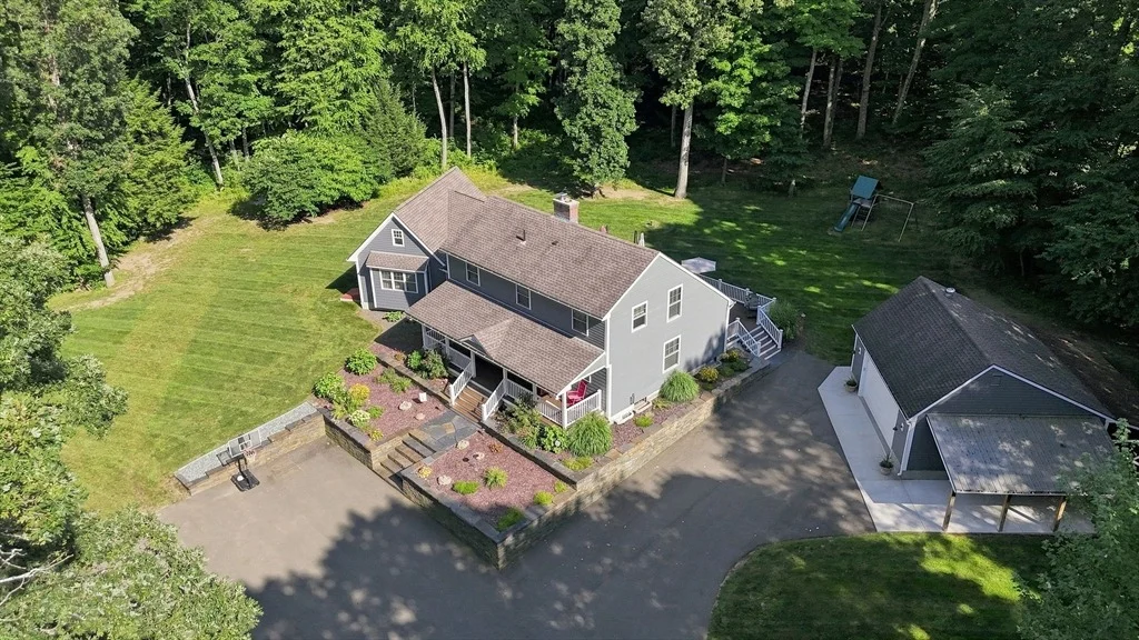 Photo of 51 Barton Ave