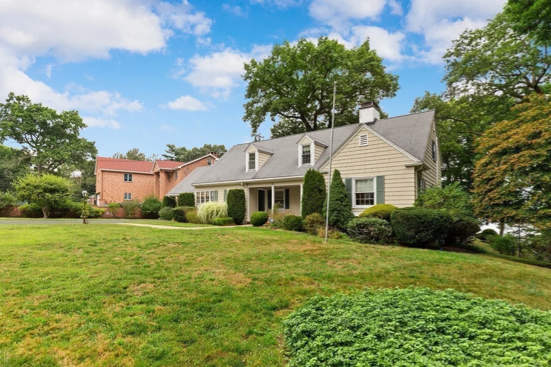 Photo of 48 Locksley Rd
