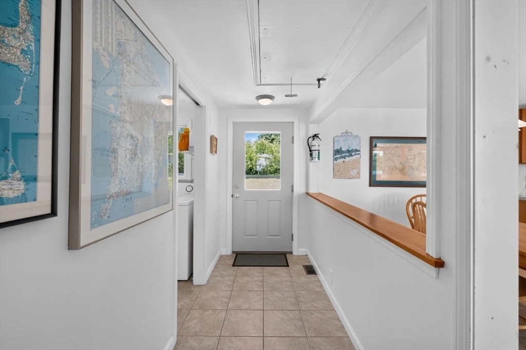 Photo of 7 Gull Ln