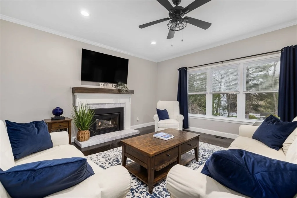 Photo of 244 Robert Rd