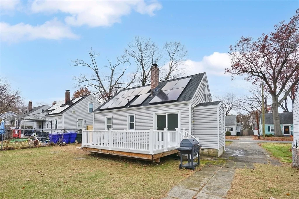 Photo of 155 Powell Ave