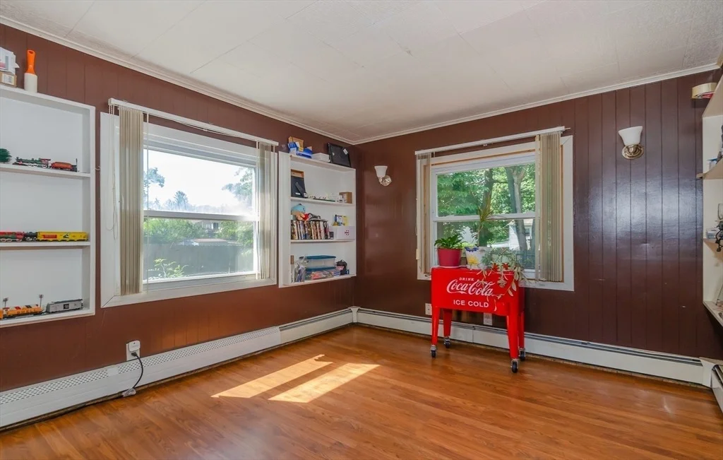 Photo of 263 Maple Street