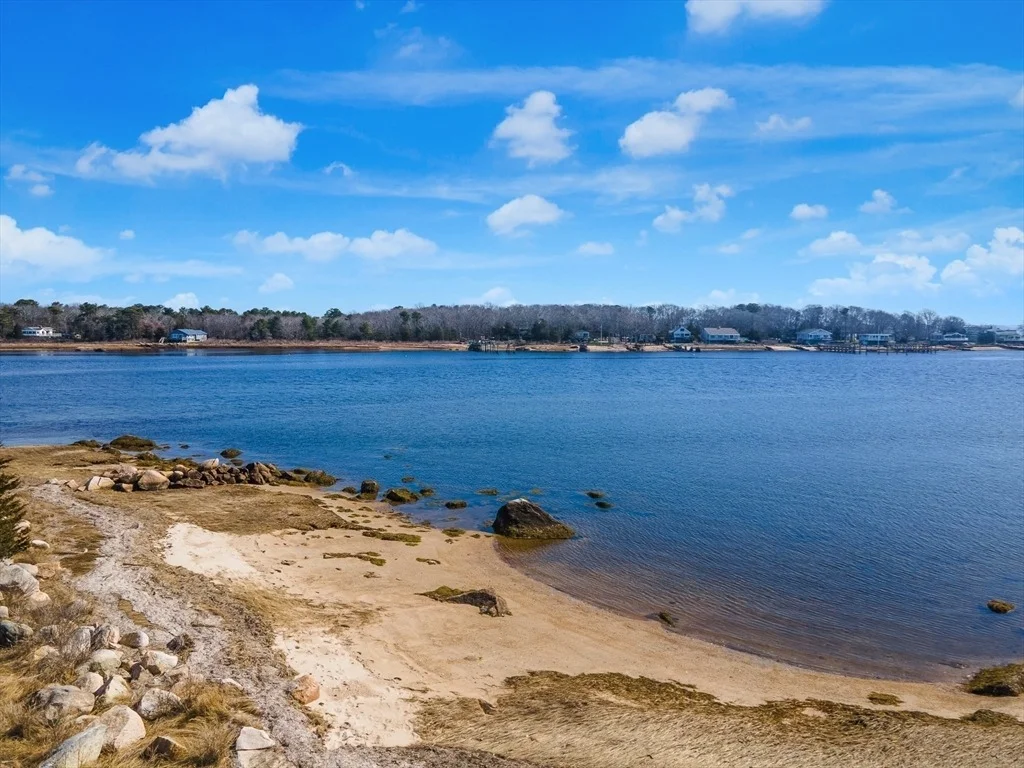 Photo of 3 Bass Point Rd