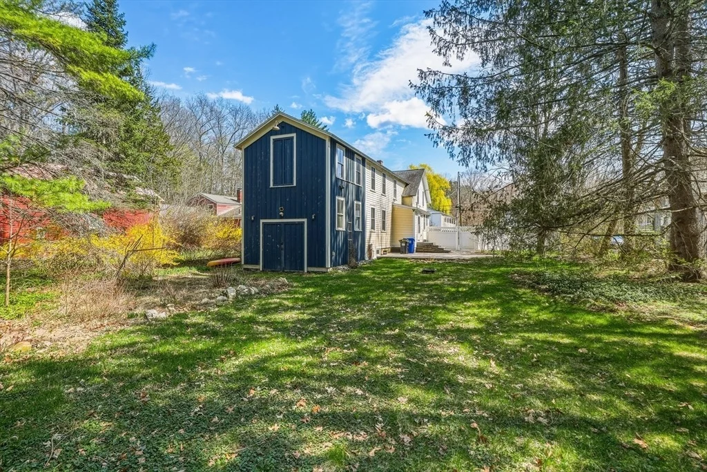 Photo of 180 Summer St