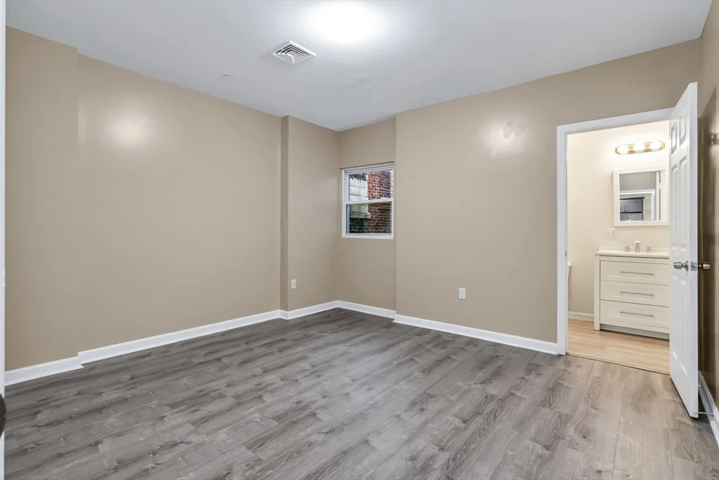 Photo of Unit 23 at 202 Broadway