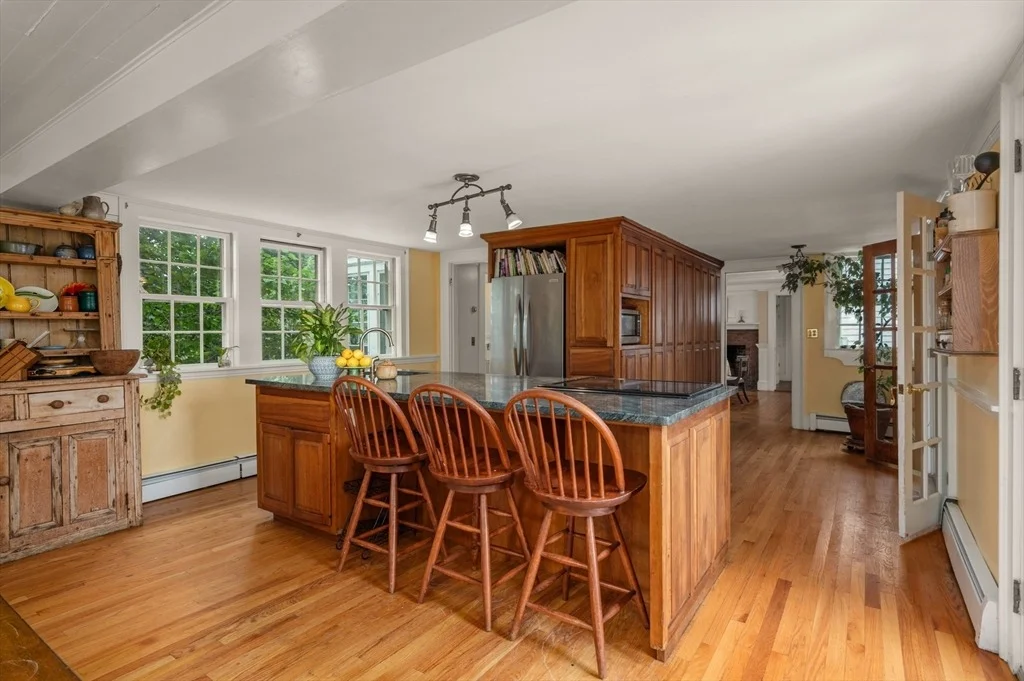Photo of 33 Reservoir Drive