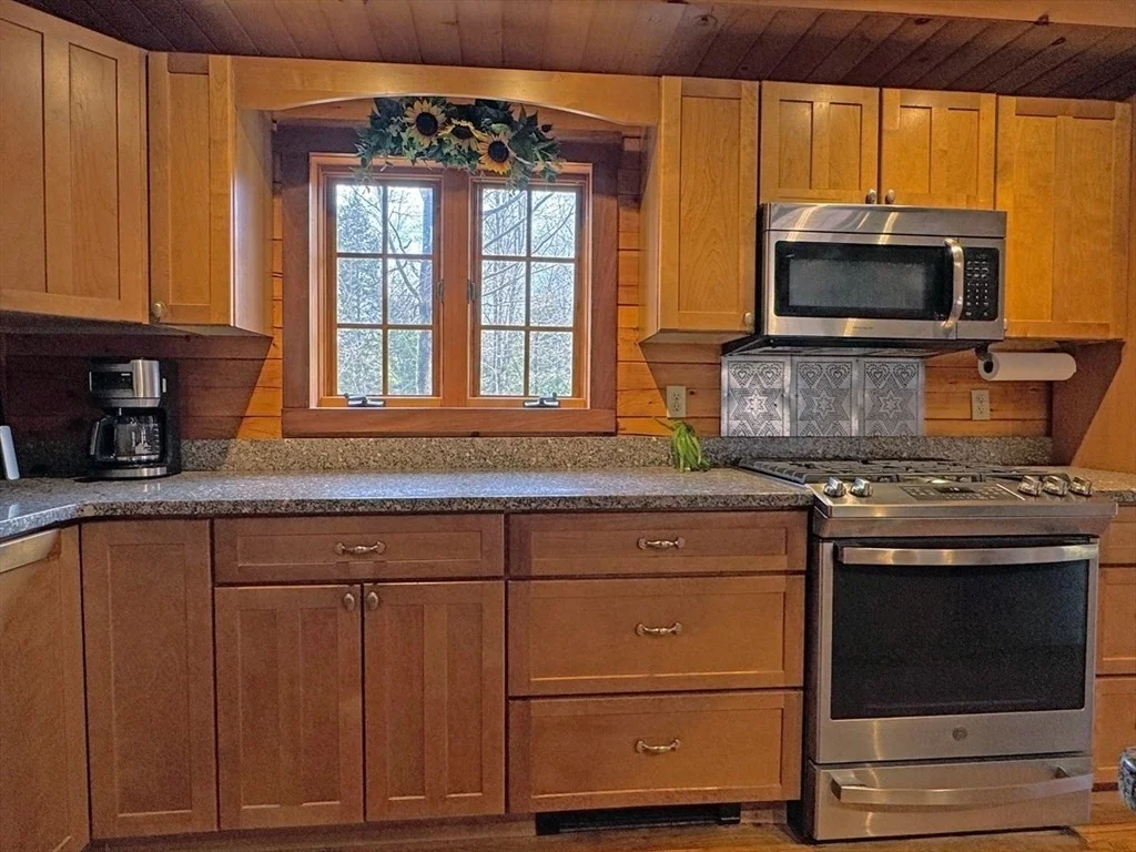 Photo of 492 Bald Mountain Road