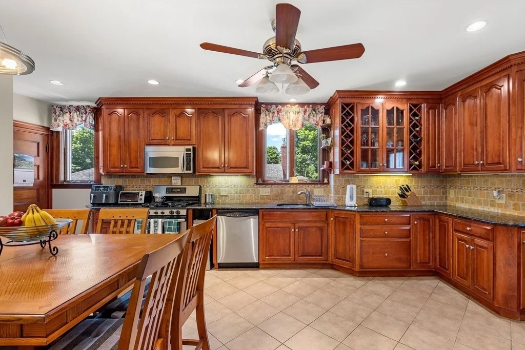 Photo of 567 Canton Ave