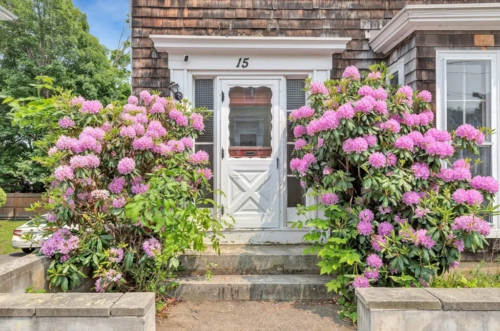 Photo of 15 Washington Sq