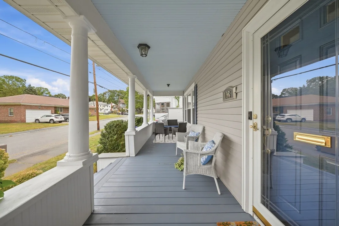 Photo of 196 Middlesex St