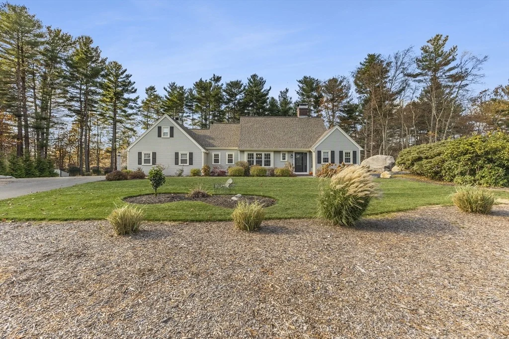Photo of 16 Forest Park Dr