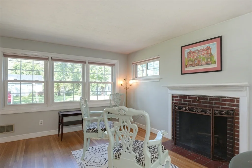 Photo of 60 Davidson Rd