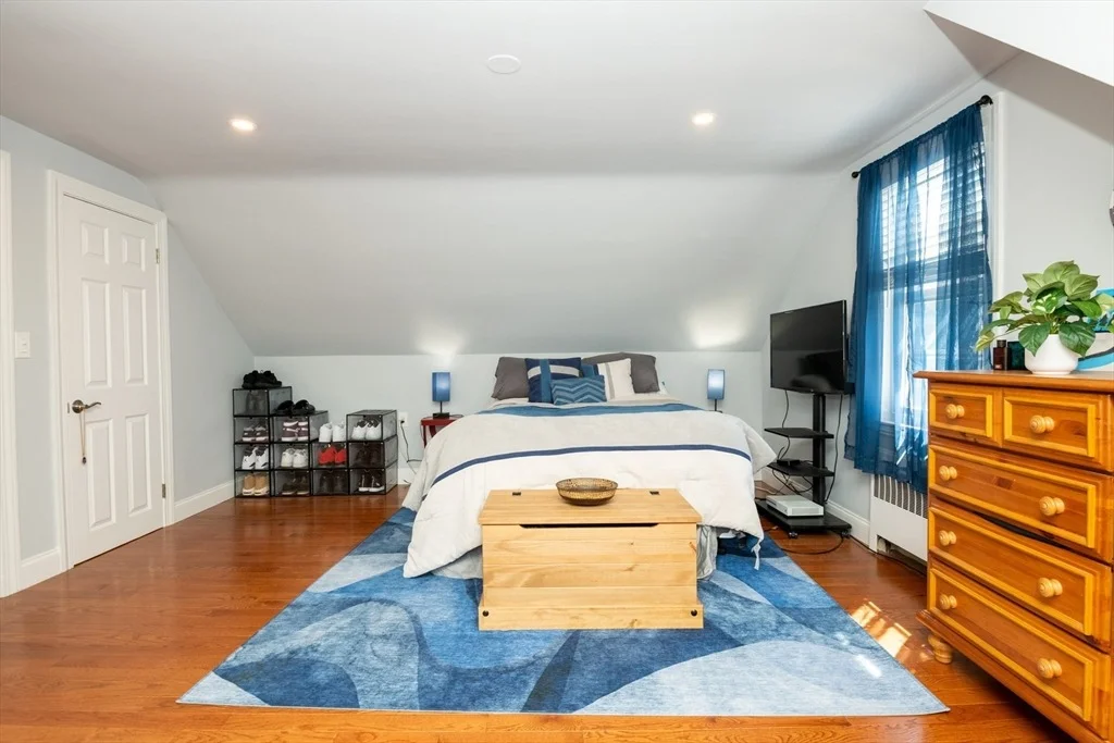 Photo of 11 Starrett Road