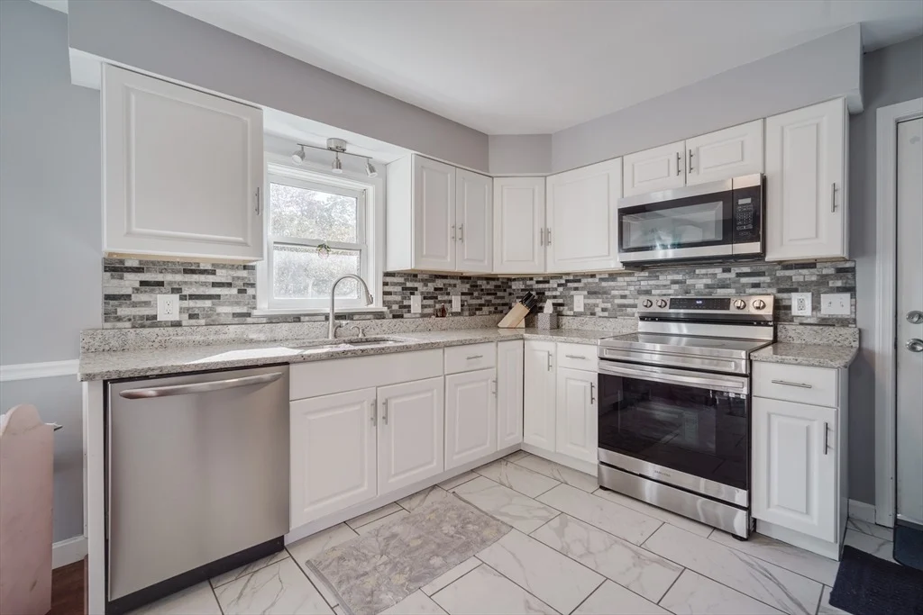 Photo of 212 Dana Road
