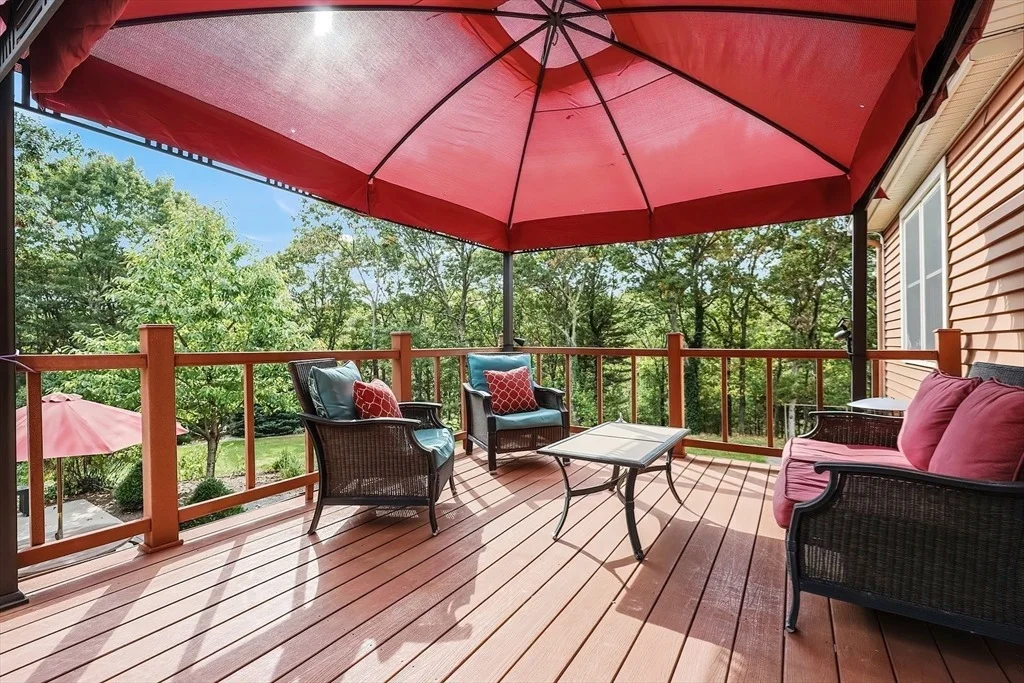 Photo of 65 Benjamin Day Dr.