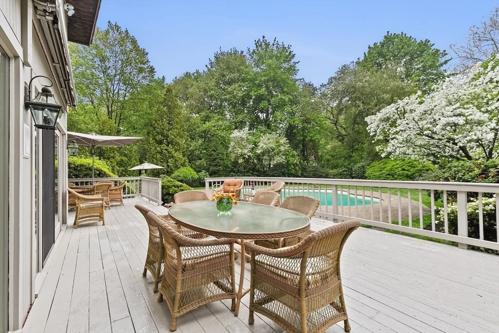 Photo of 25 Laurus Ln