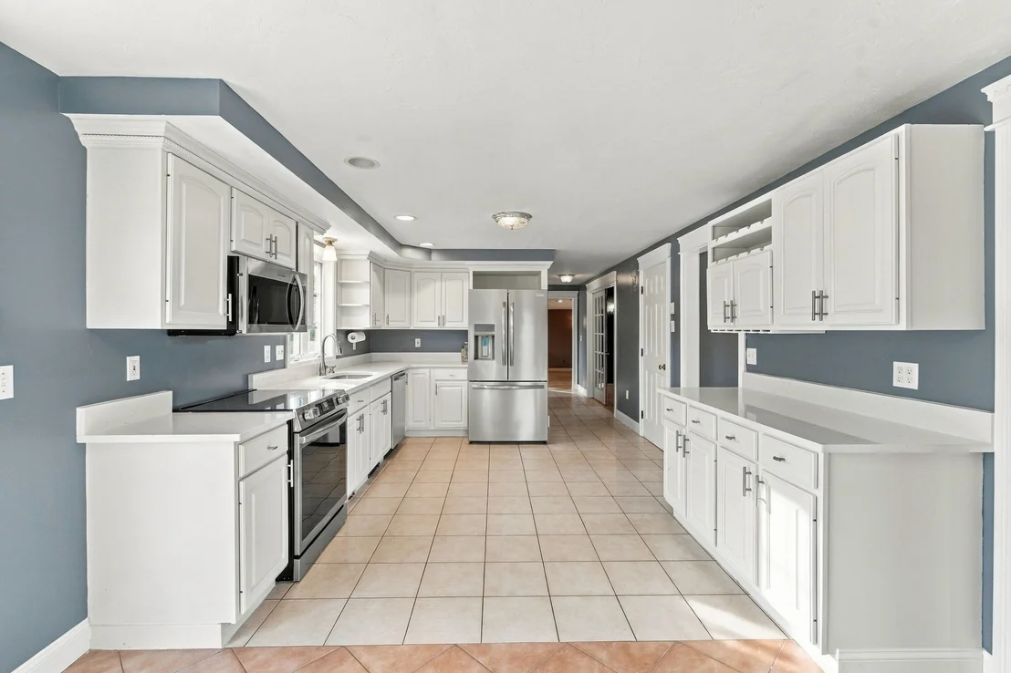 Photo of 27 Charles Ave