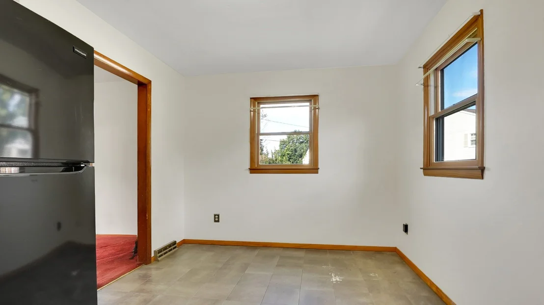 Photo of 115 Clover Rd.