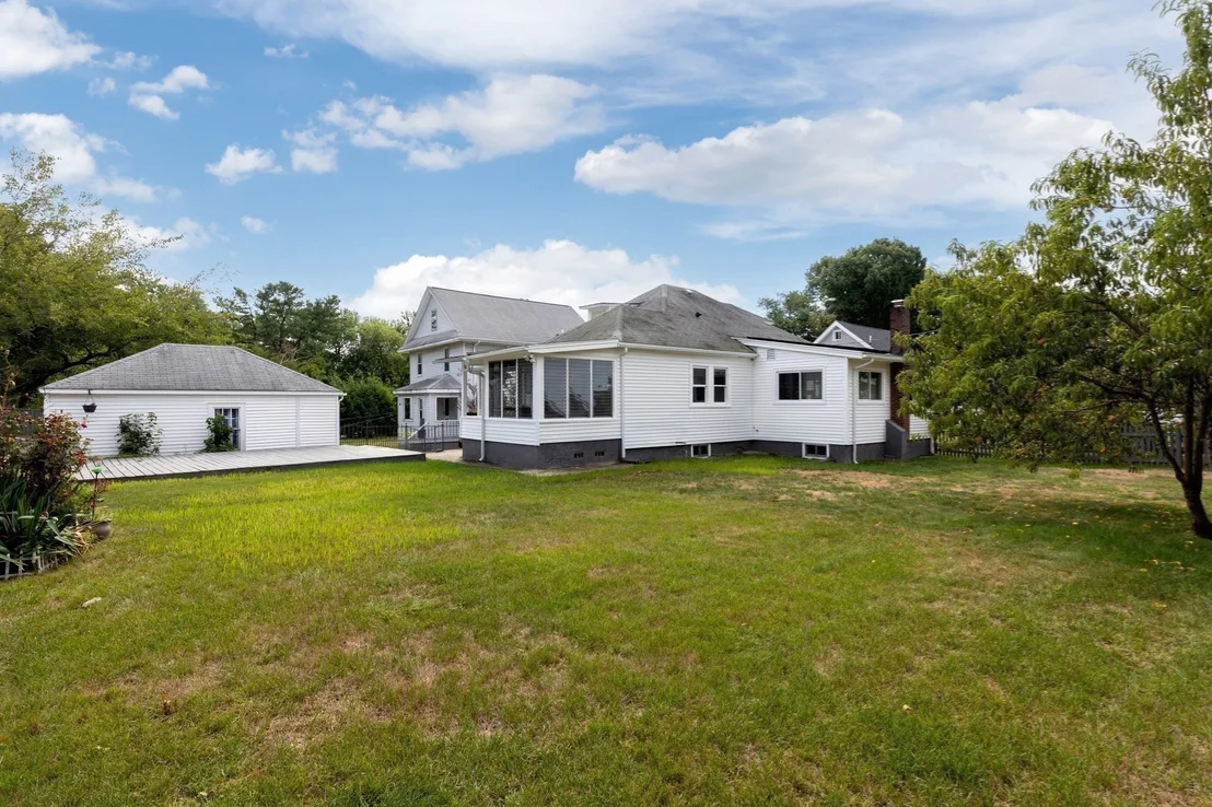 Photo of 34 Farrington Ave