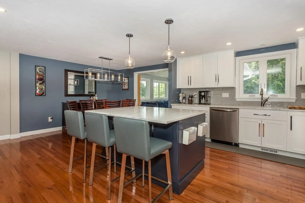 Photo of 11 Kathryn Ln
