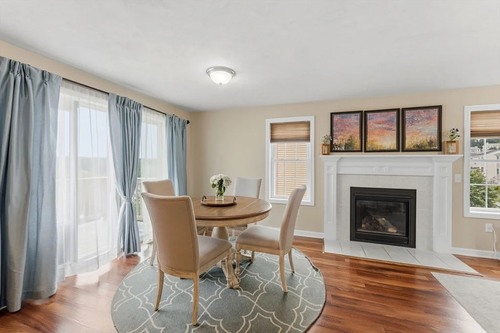 Photo of 34 Bittersweet Blvd