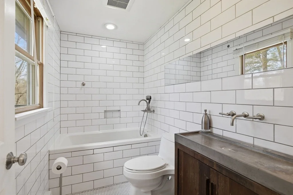 Photo of 138 West St