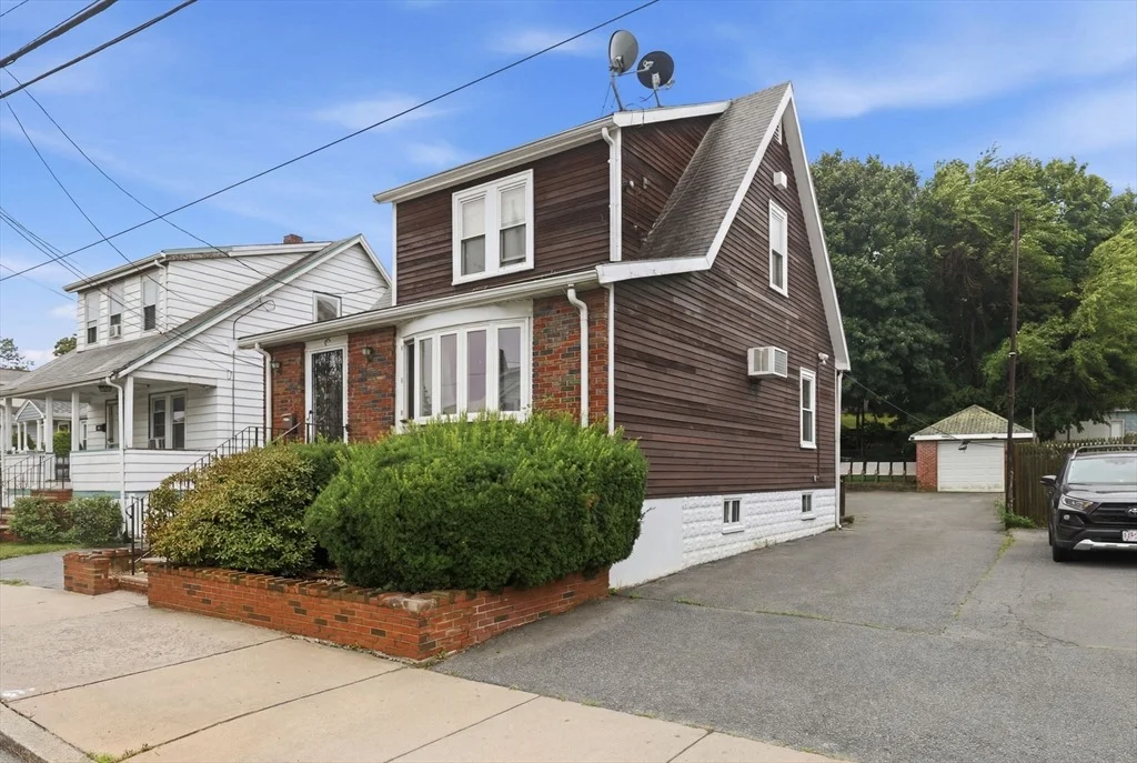 Photo of 80 Clarence St