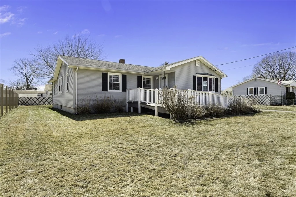 Photo of 47 Boucher Cir