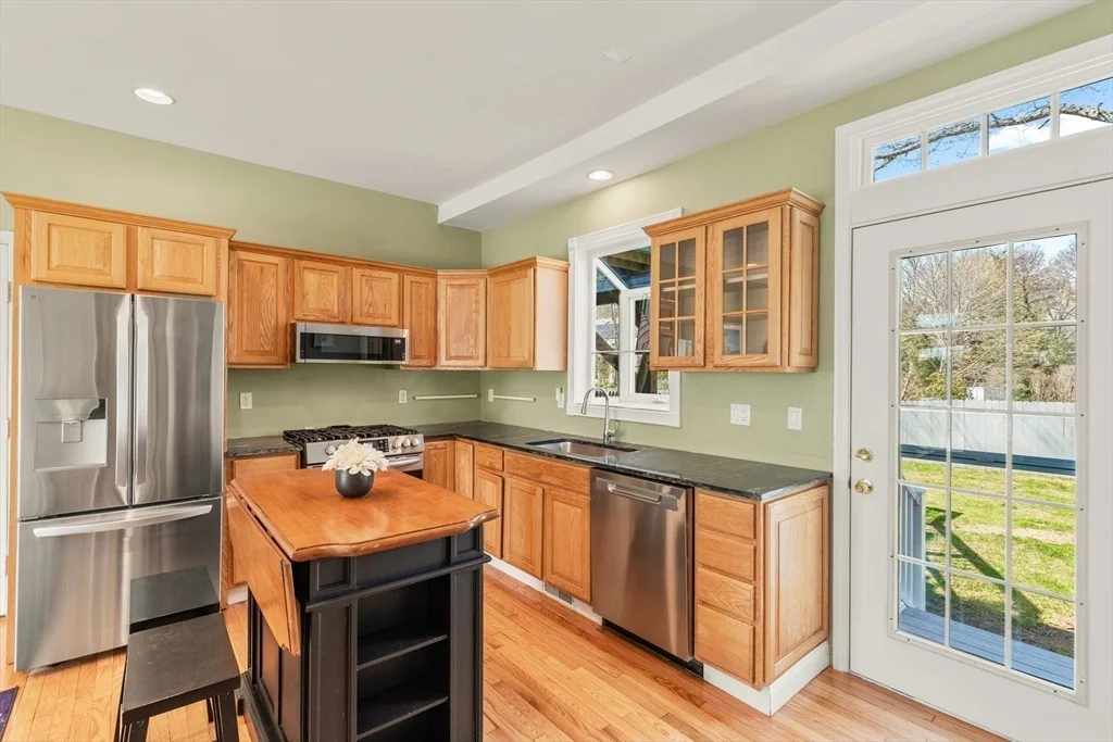 Photo of 251 Lakeside Drive