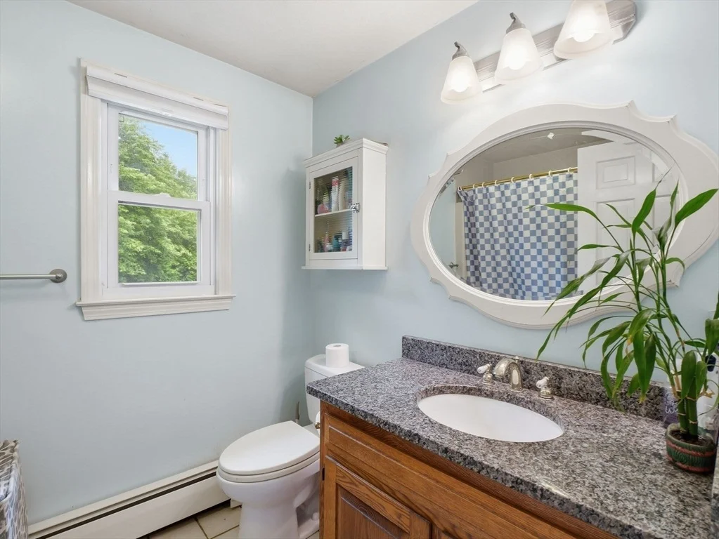 Photo of 293 Davis Street