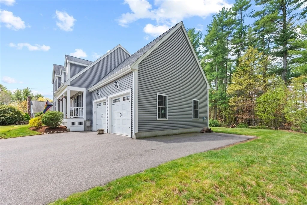 Photo of 372 Franklin St