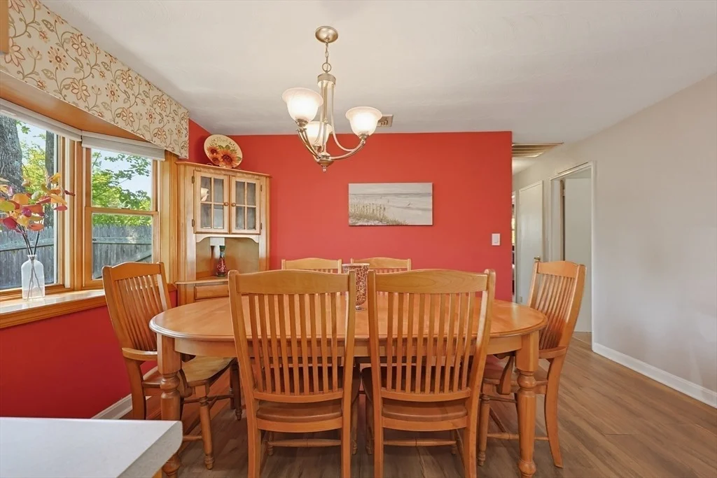 Photo of 212 Beacon St