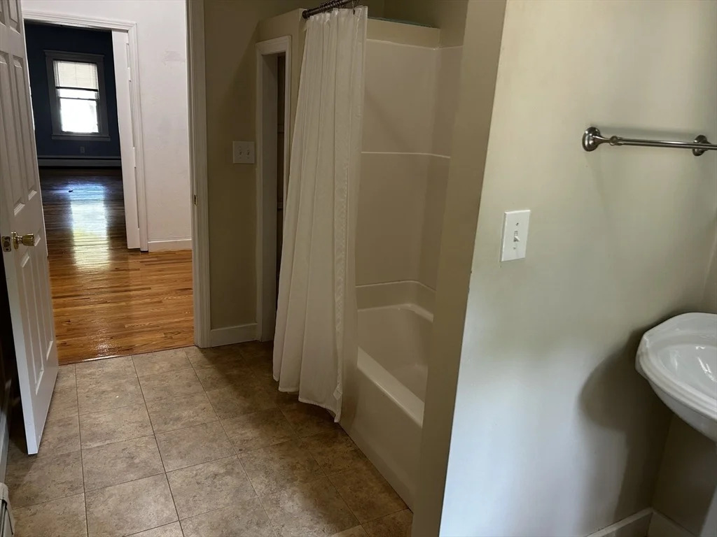 Photo of 42 Ernest Ave