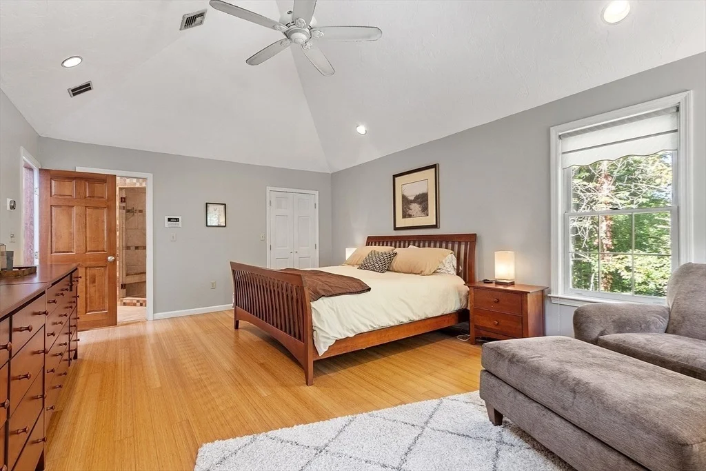 Photo of 9 Blanchard Rd