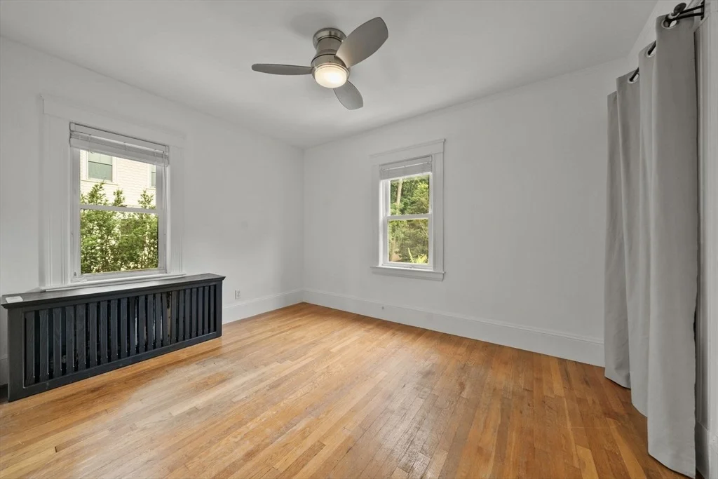 Photo of 25 Maple Ave.