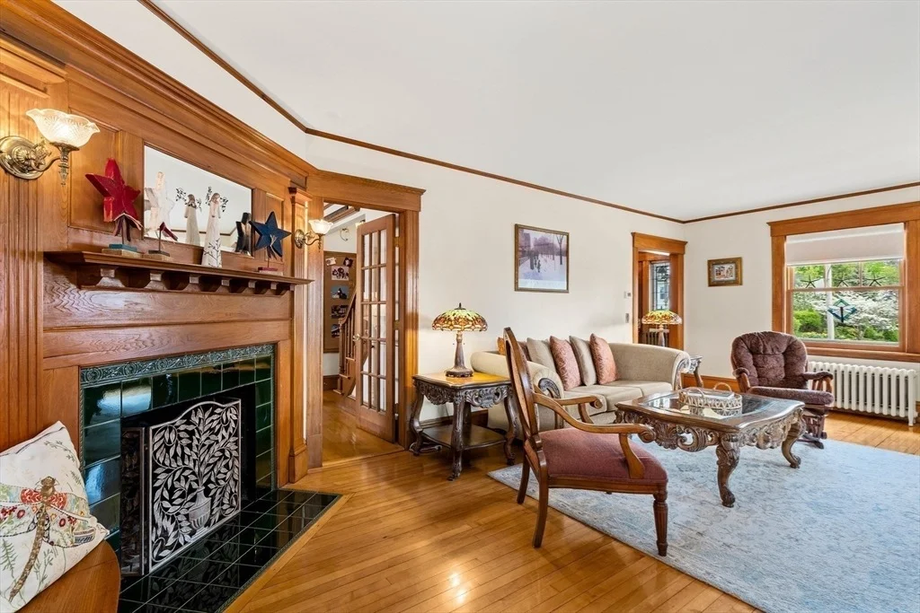 Photo of 9 White Ave