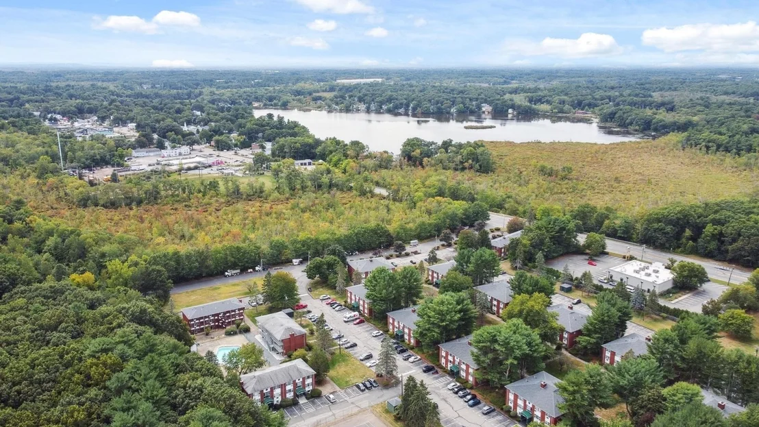 Photo of Unit 4 at E2 Colonial Dr