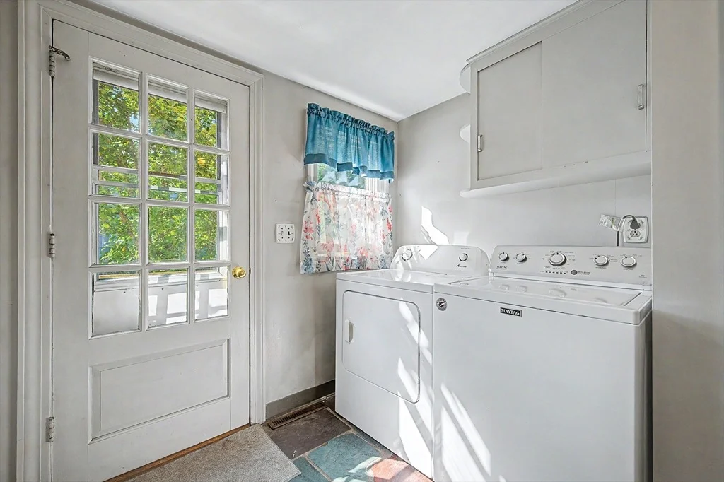 Photo of 201 Stone St