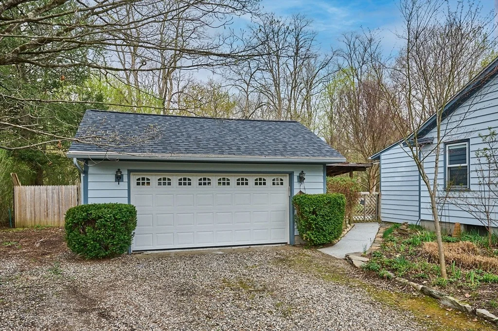 Photo of 56 Oak St