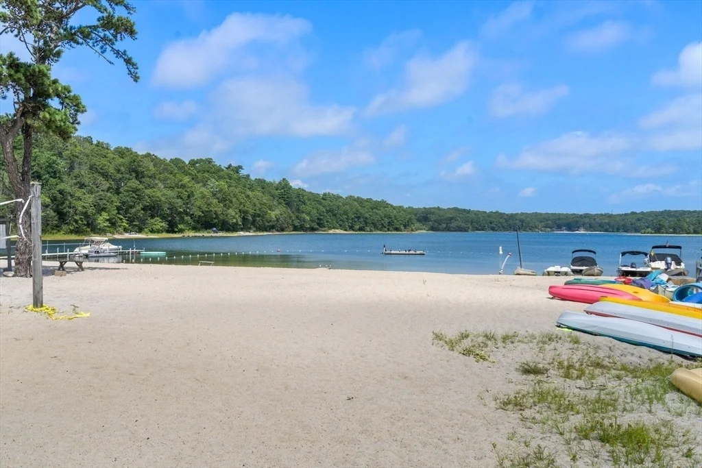 Photo of 20 East Rd