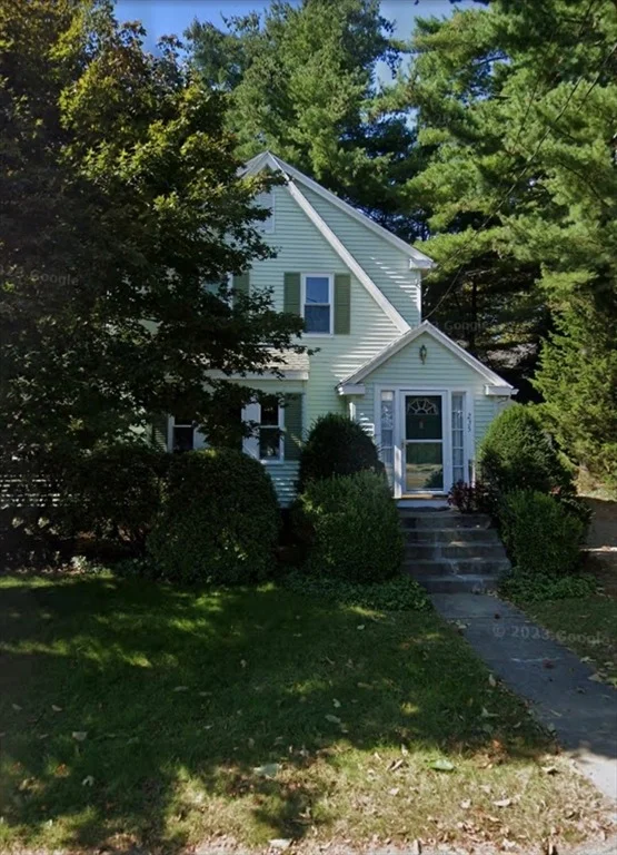 Photo of 235 Garden St