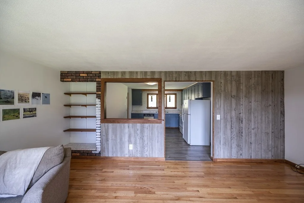 Photo of 477 River Road