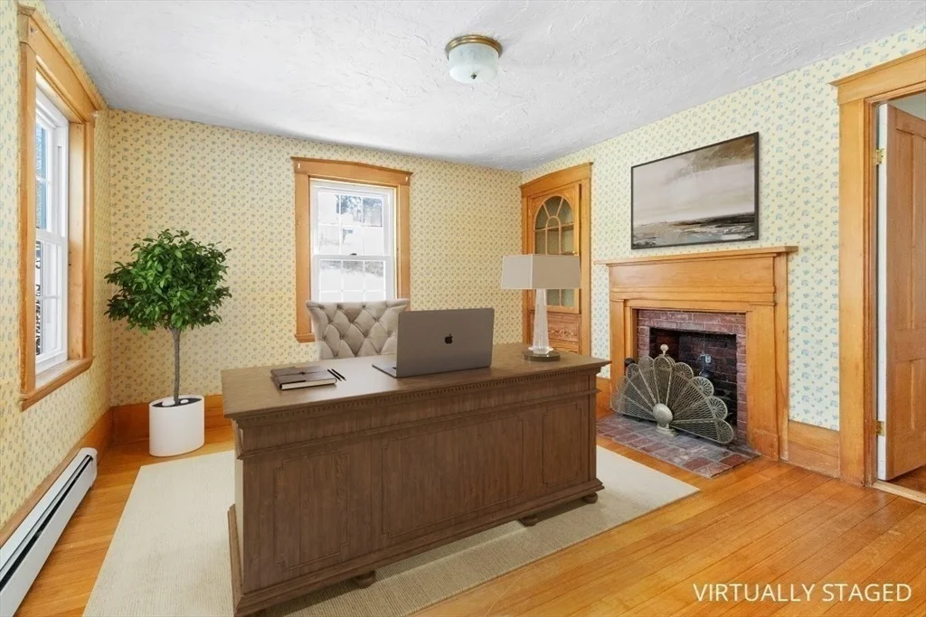 Photo of 1 Sassamon St