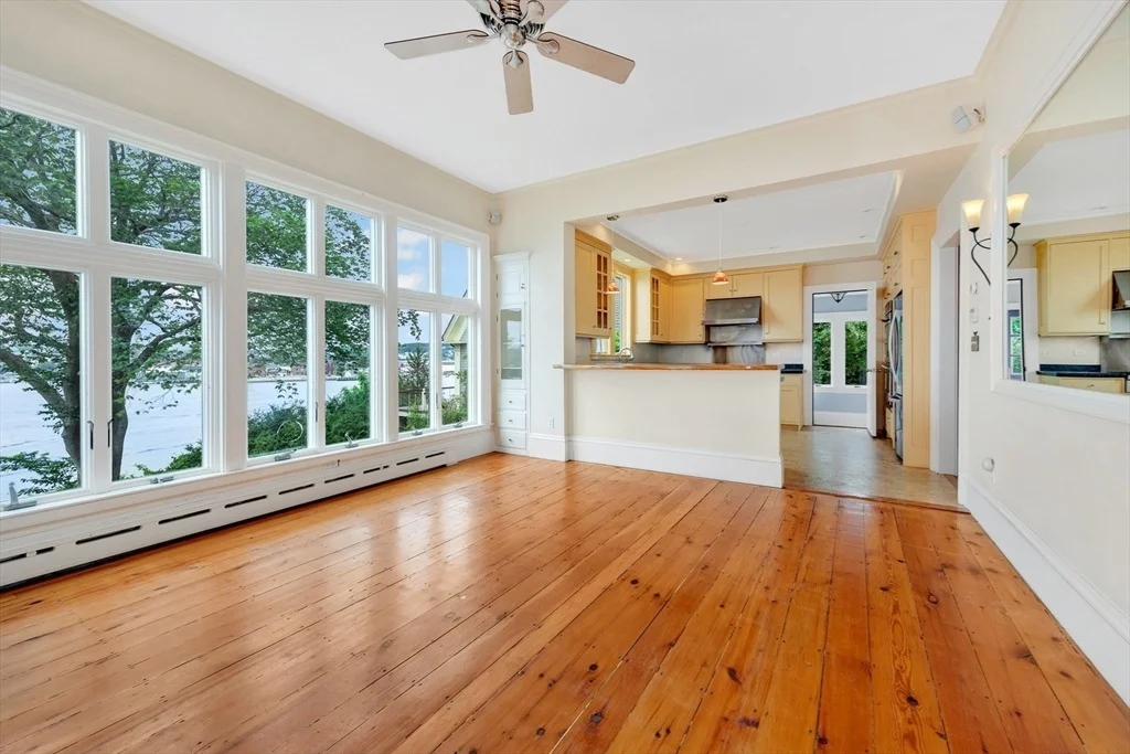 Photo of 2 Clarendon St