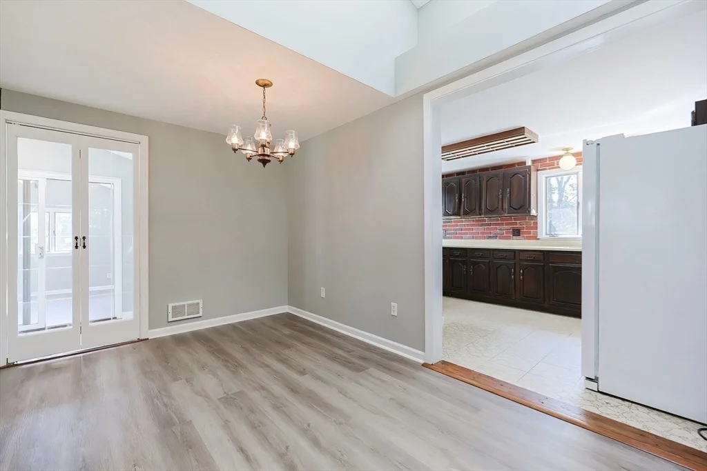 Photo of 11 Silver Ave