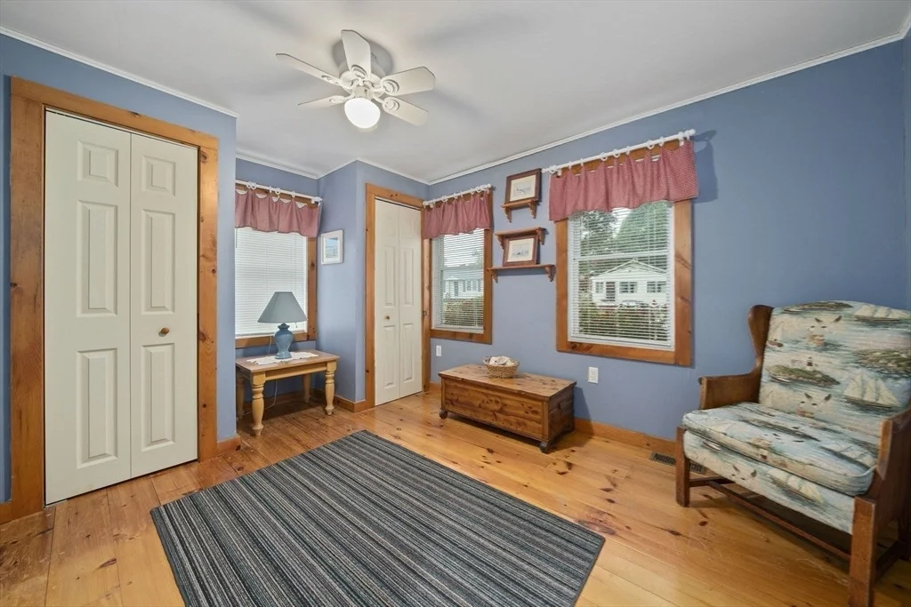 Photo of 15 Broadmarsh Ave