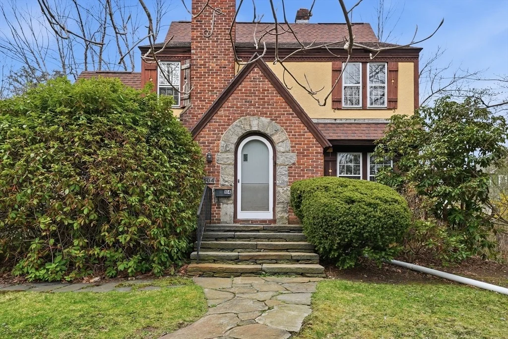 Photo of 104 Spring St