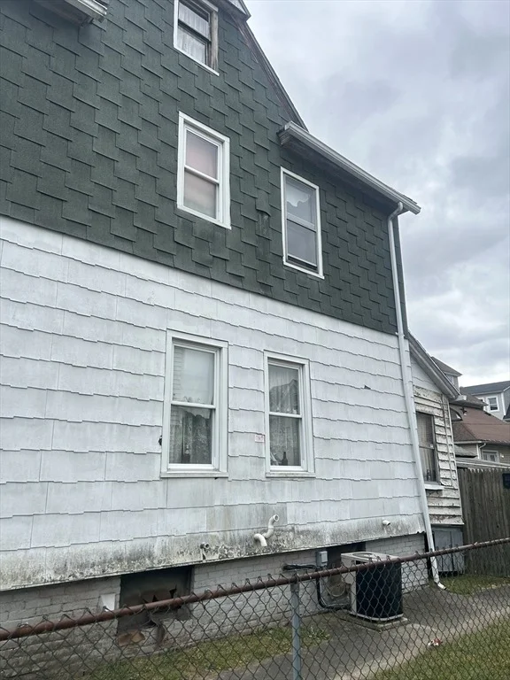 Photo of 89 Grand St