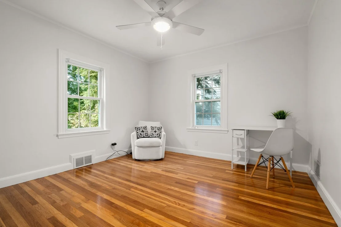 Photo of 115 Brookside Ave